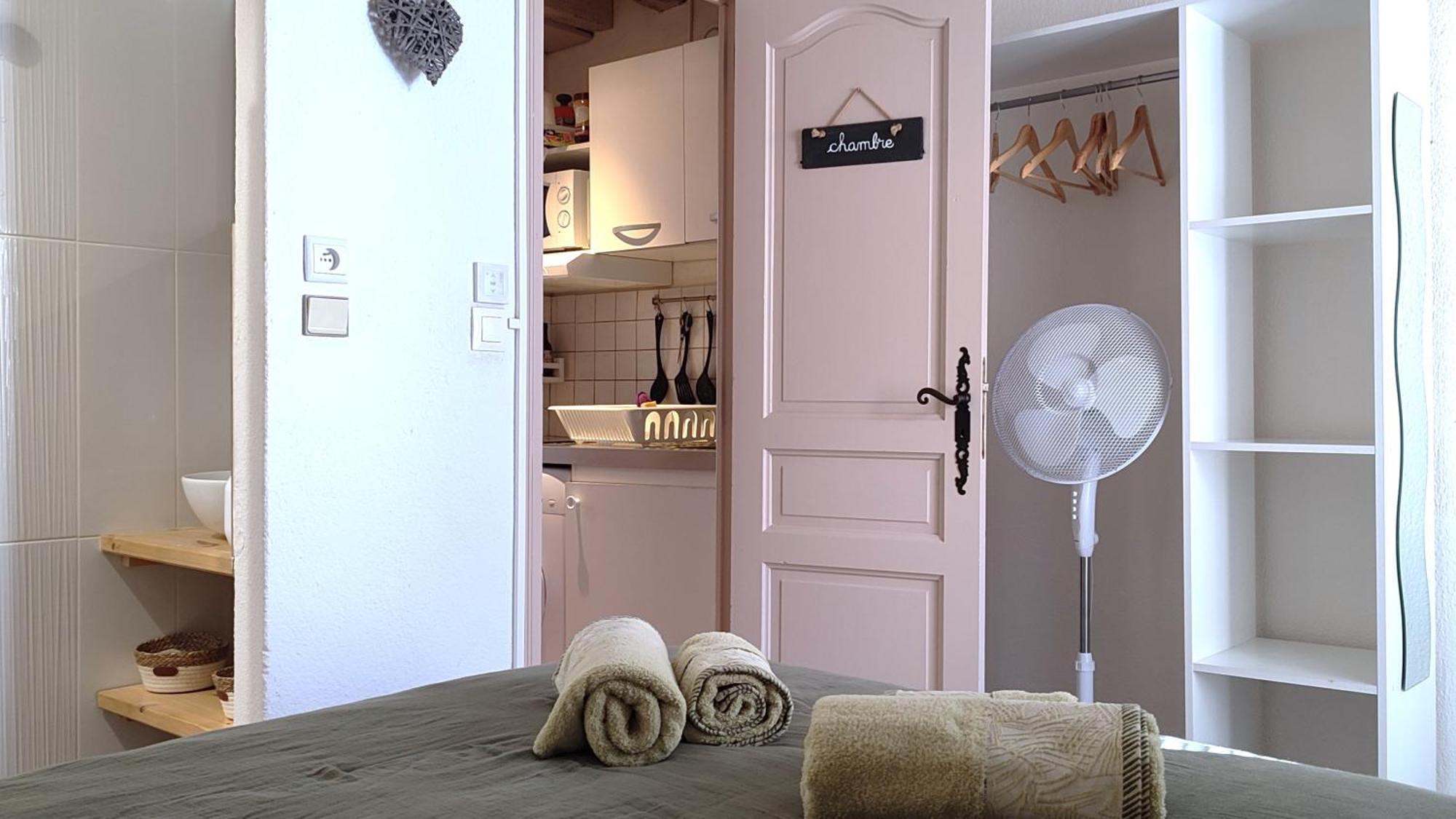 Blois City - Le Petit Saint Jean Apartment Екстериор снимка